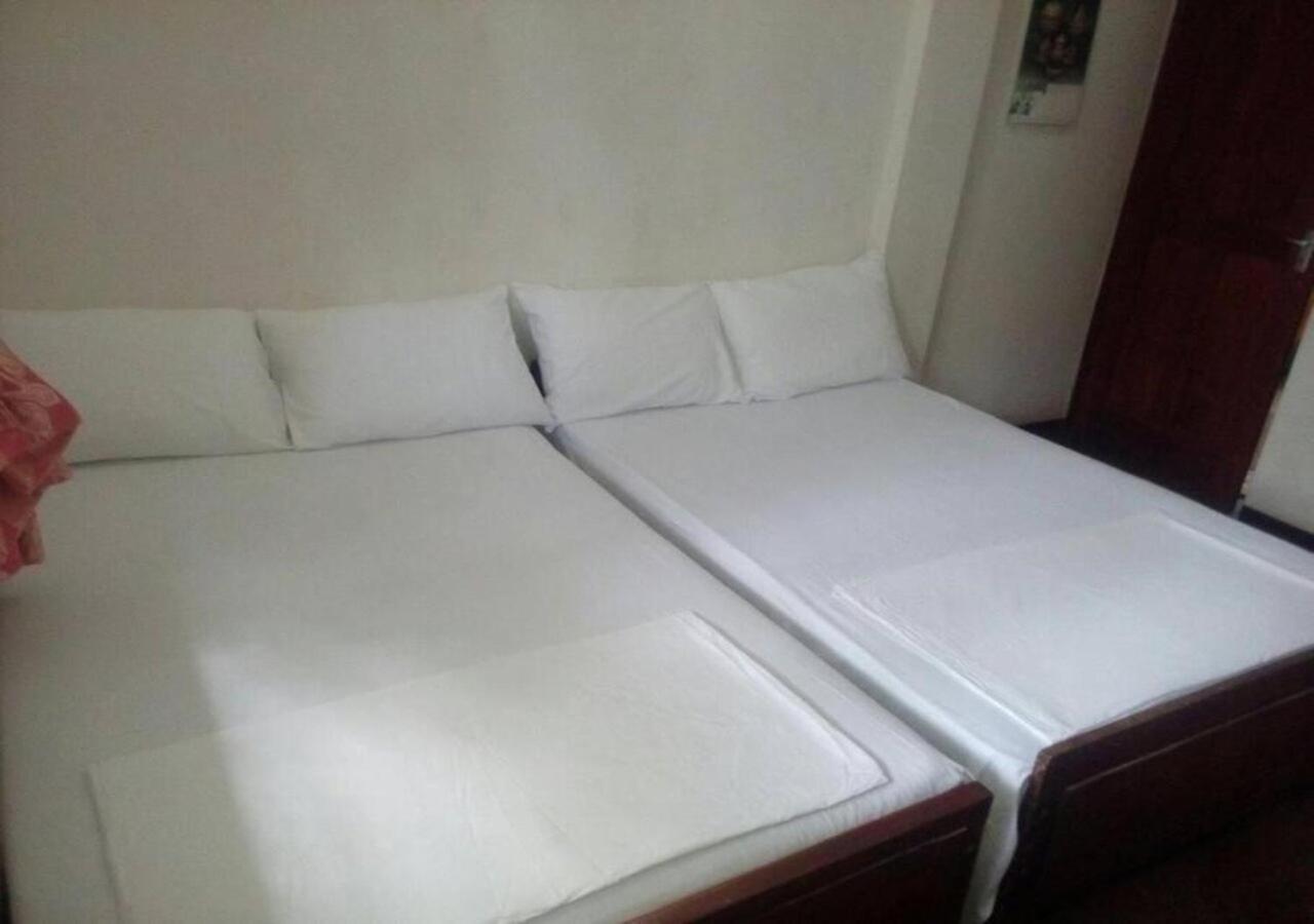 Weerakoon Guest Apartamento Hikkaduwa Exterior foto